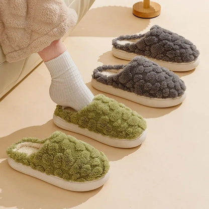 Pantofola in peluche invernale unisex per la casa, modello cartoon, comoda e antiscivolo, con suola morbida in cotone, adatta per interni ed esterni